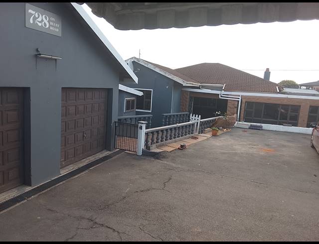 4 BEDROOM HOUSE FOR SALE IN BLUFF